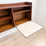 Broyhill Sculptra Curio