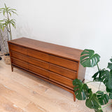 Lane Rhythm Low 9 Drawer Dresser