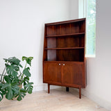 Drexel Corner Cabinet/Hutch