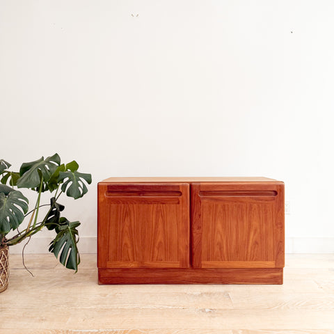 Vintage Danish Teak Buffet/Media Cabinet