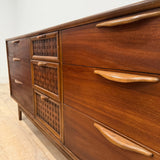 Lane Perception Low Dresser