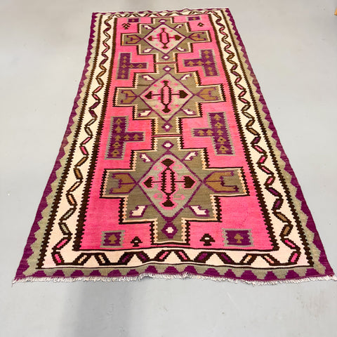 Pink Kilim 4’9x9’