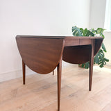 Broyhill Brasilia Dining Table w/ 1 Leaf