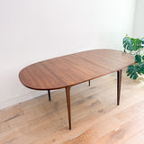 Broyhill Brasilia Dining Table w/ 1 Leaf