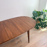 Broyhill Brasilia Dining Table w/ 1 Leaf