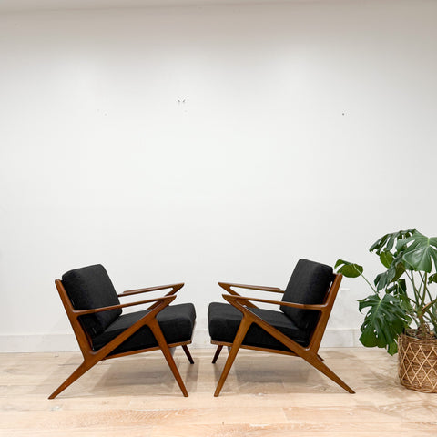 Pair of Poul Jensen Selig Z Chairs