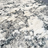 White/Grey Shag Rug - 5'1x6'11