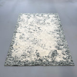 White/Grey Shag Rug - 5'1x6'11