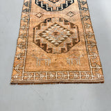 Turkish Runner - Beige/Navy 2'9x10'1