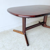 Mid Century Rosewood Dining Table w/ 2 leaves