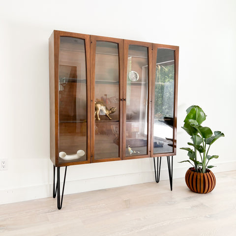 Broyhill Curio Cabinet on Hairpin Legs