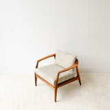 Mid Century Lounge Chair by Milo Baughman - New Upholstery