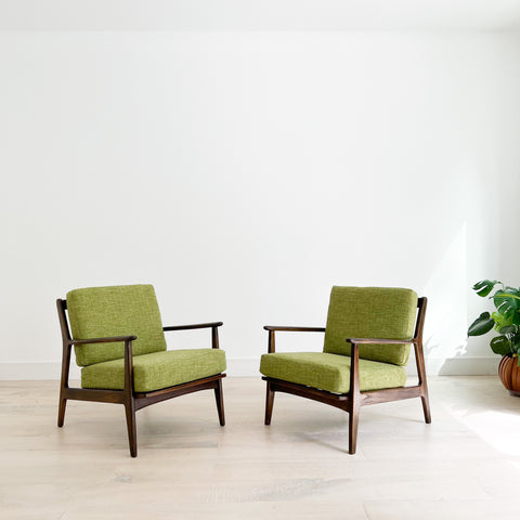 Pair of Baumritter Lounge Chairs