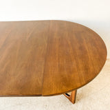 Broyhill Emphasis Dining Table w/ 2 Leaves