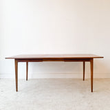 Mid Century American of Martinsville Dining Table w/ 1 Leaf