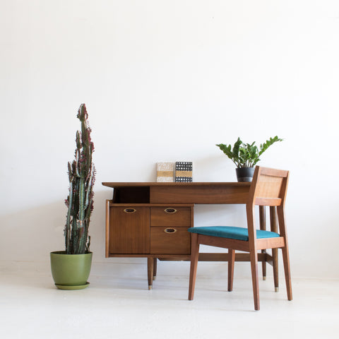 Mainline by Hooker Desk
