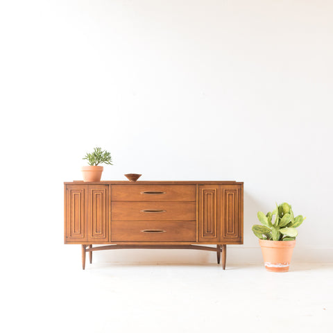 Broyhill Sculptra Credenza