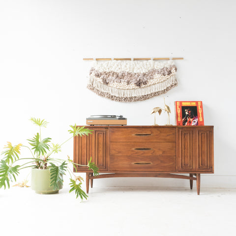 Broyhill Sculptra Sideboard/Credenza