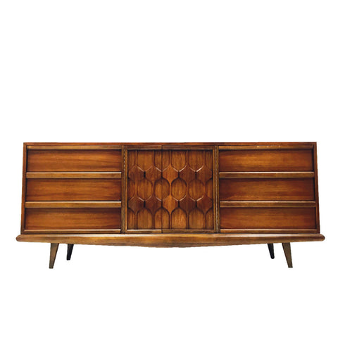 American of Martinsville Dresser – Atomic Furnishing & Design American of Martinsville Dresser – Atomic Furnishing & Design