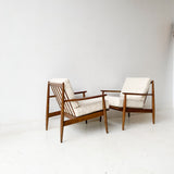 Pair of Mid Century Modern Baumritter Lounge Chairs with New Upholstery