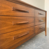 Mid Century Modern Broyhill Emphasis Dresser