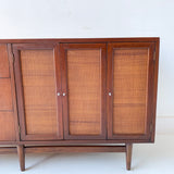 Mid Century Modern American of Martinsville Dresser