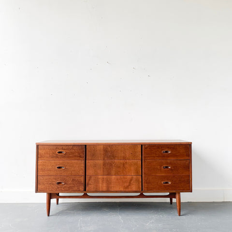 Mid Century Modern Dixie Dresser