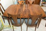 Broyhill Brasilia Dining Set with 6 Chairs