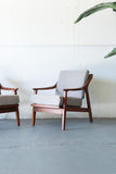 Pair of Mid Century Modern Lounge Chairs