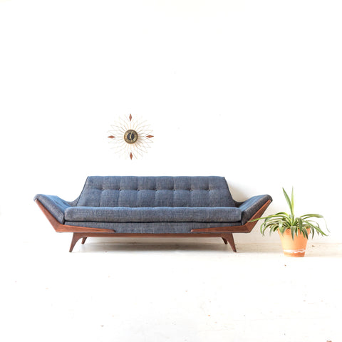 Rowe Furniture Sofa